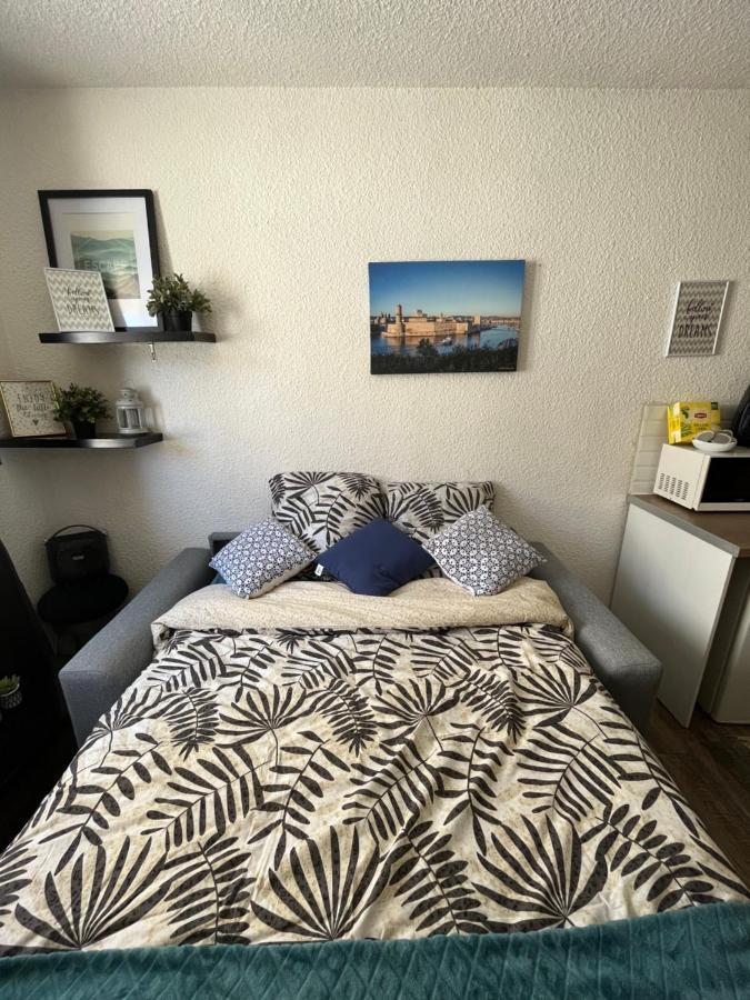 Charmant Studio A Proximite Du Vieux-Port Marseille Exteriör bild